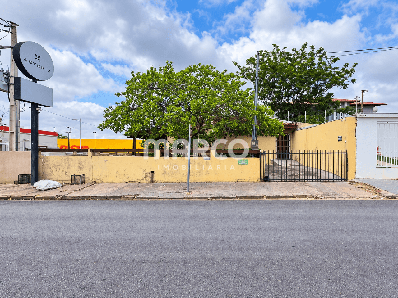Casa l 700 m² l Areão l Cuiabá - MT — foto principal