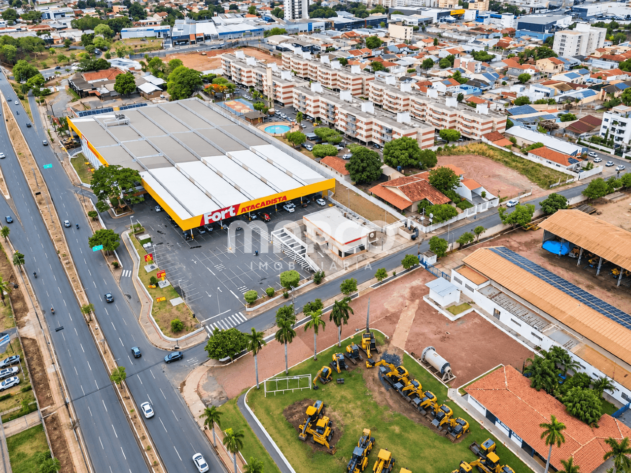 Casa l 700 m² l Areão l Cuiabá - MT — foto 4
